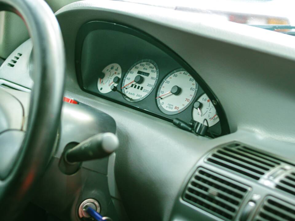 Image 28/39 of FIAT Punto GT (1995)