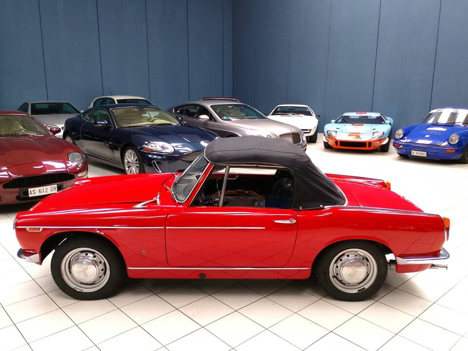 Image 8/47 of Innocenti 950 Spider (1962)