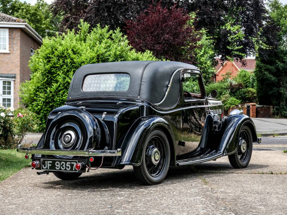 Image 3/33 of Morris 12&#x2F;4 (1935)