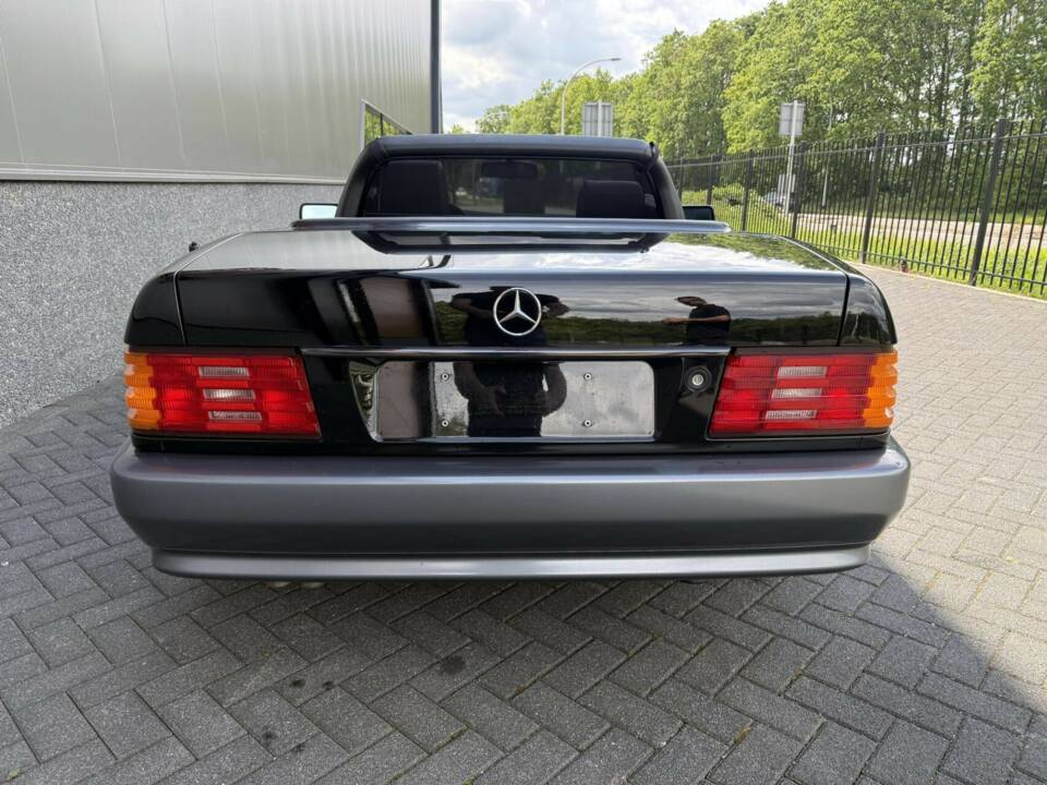 Image 8/50 de Mercedes-Benz 300 SL (1990)