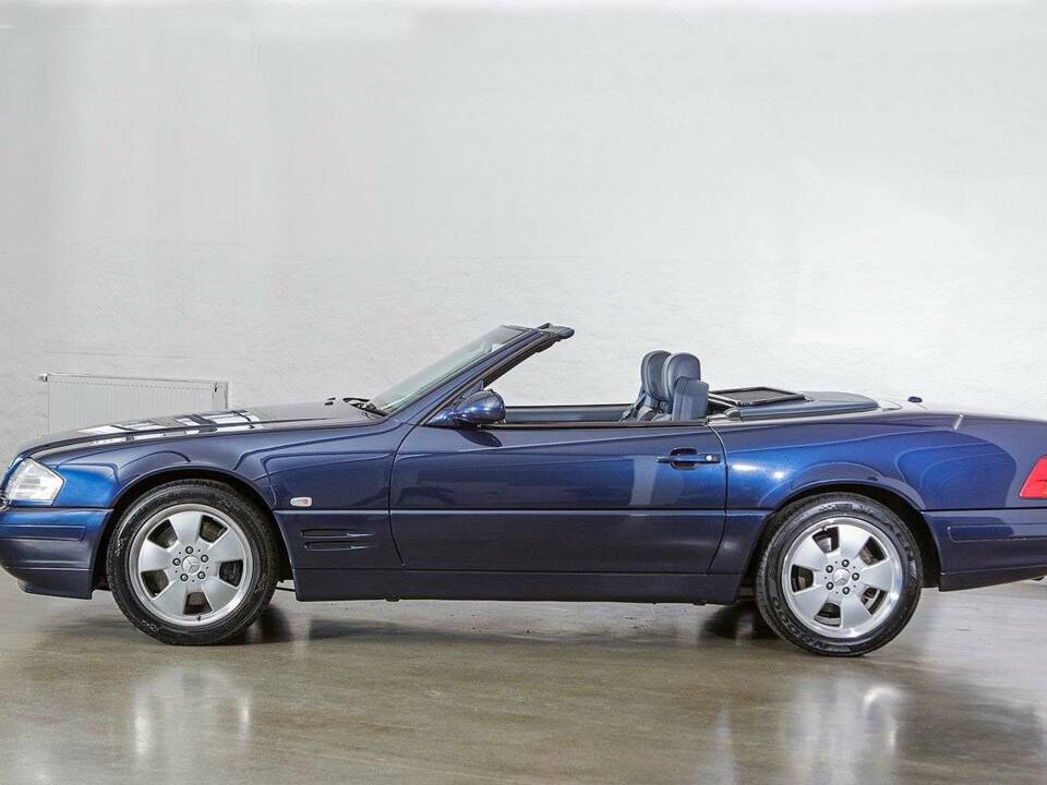 Afbeelding 5/36 van Mercedes-Benz SL 320 (2000)