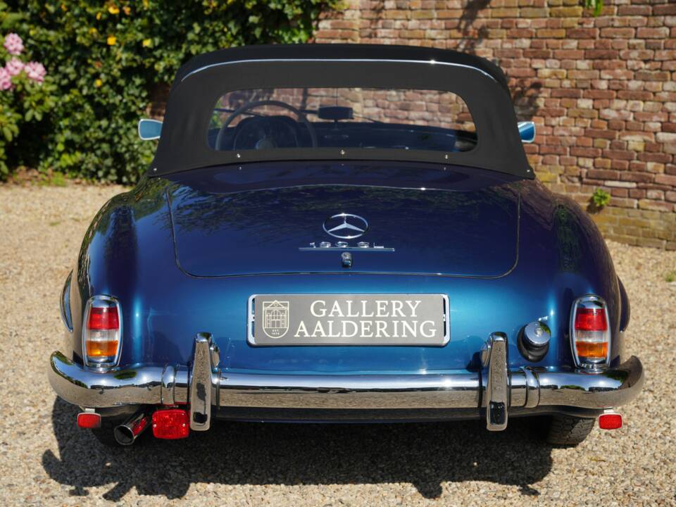 Imagen 6/50 de Mercedes-Benz 190 SL (1960)