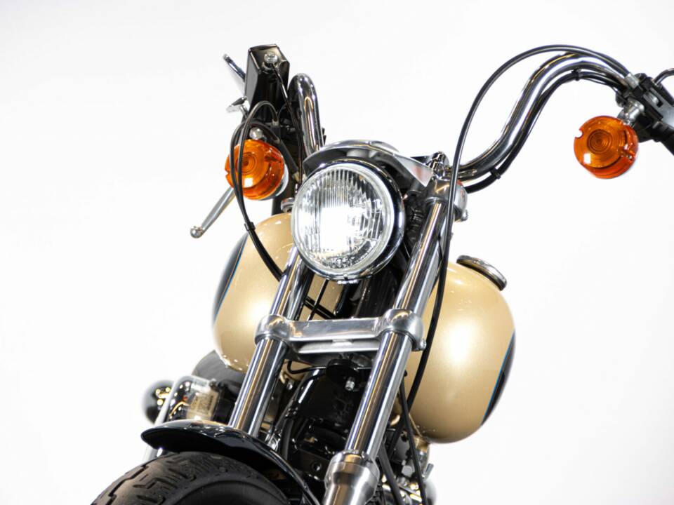 Immagine 33/50 di Harley-Davidson FXDB Dyna Glide Daytona (1992)
