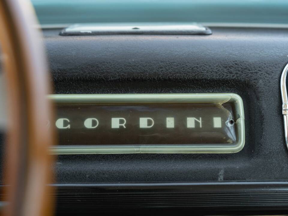 Immagine 38/50 di Renault Dauphine Gordini (1961)