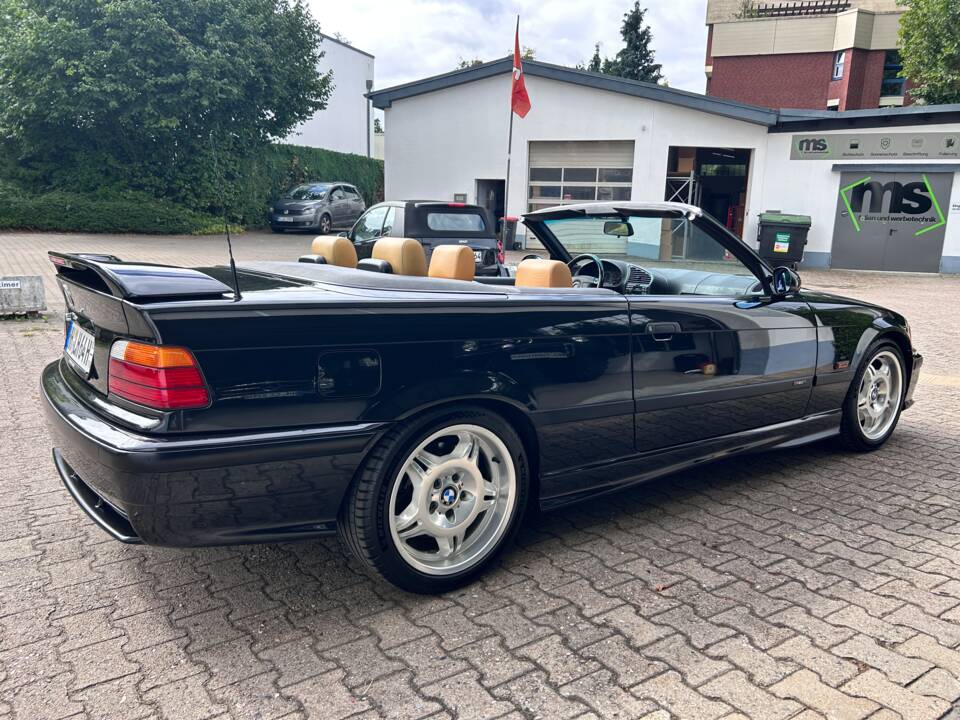 Bild 28/34 von BMW M3 (1994)