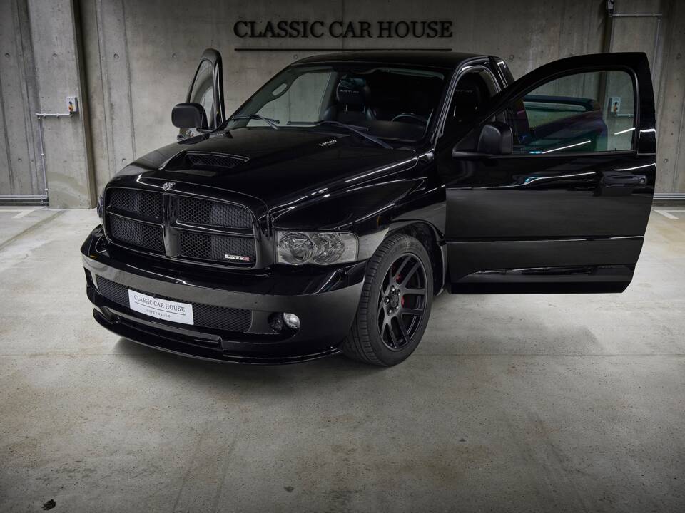 Immagine 14/100 di Dodge Ram SRT 10 (2006)