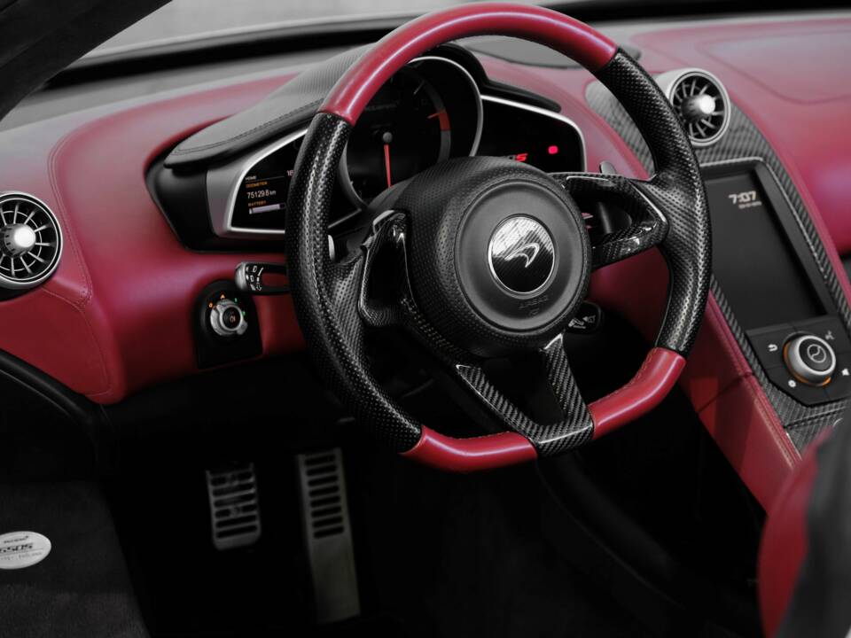 Bild 21/50 von McLaren 650S Spider (2016)