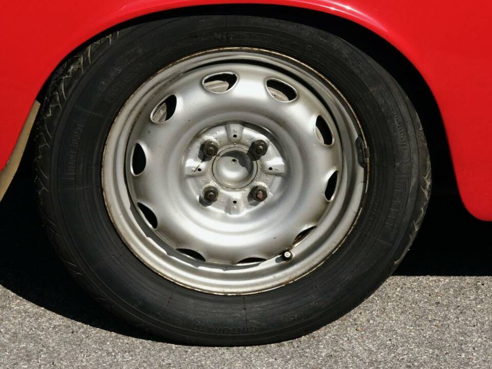 Image 15/50 of Alfa Romeo Giulietta Sprint (1961)