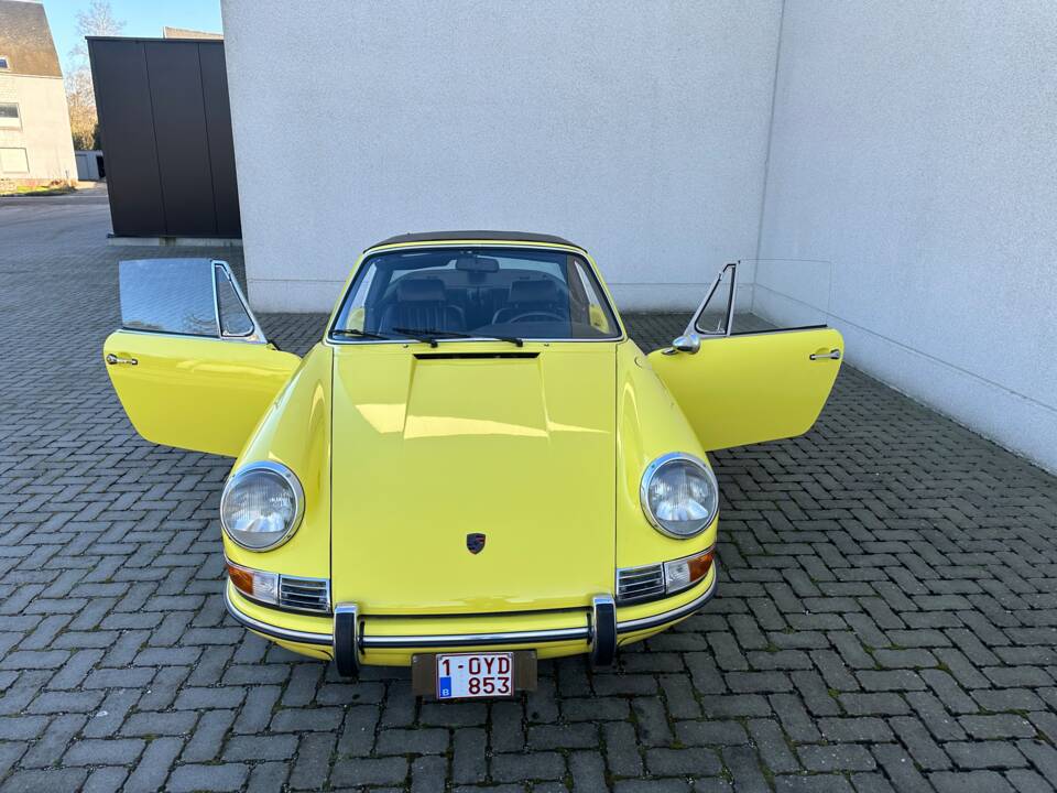Image 37/46 of Porsche 911 2.2 T (1969)