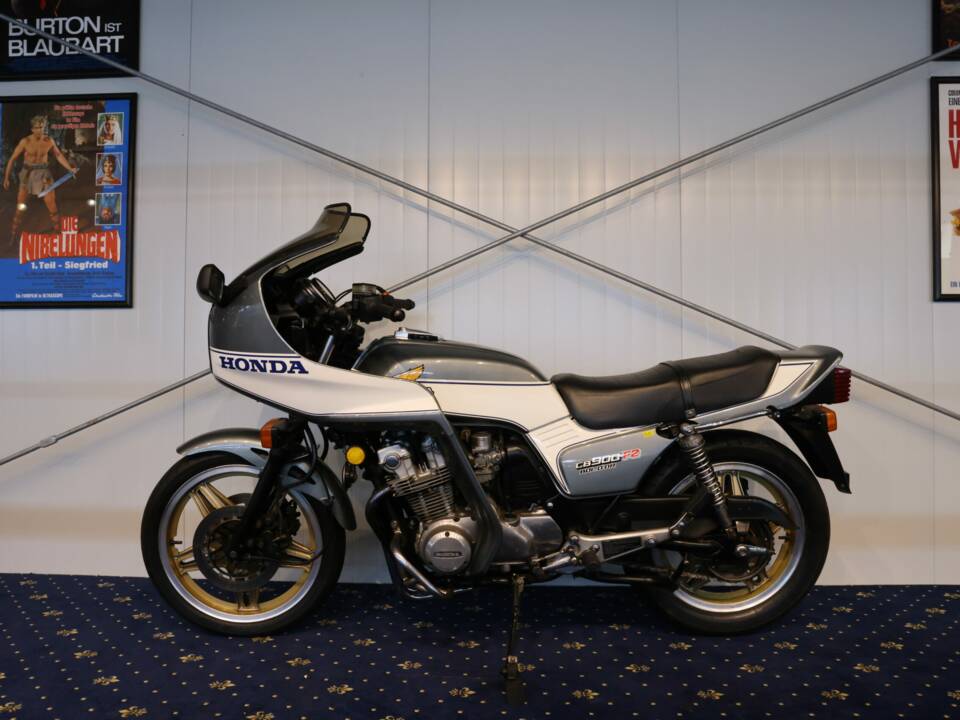 Bild 15/21 von Honda CB 900 F2 (1982)