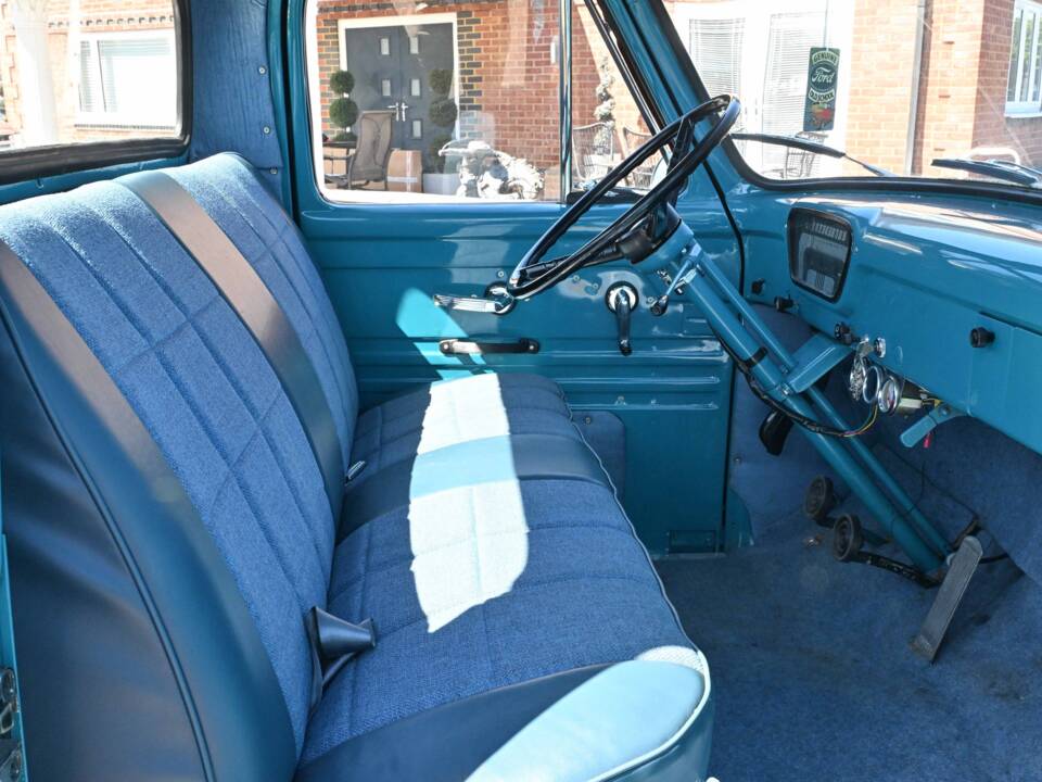 Image 4/50 de Ford F-100 (1954)
