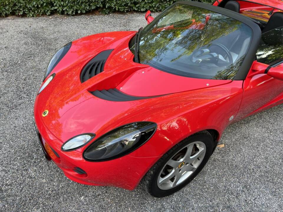Image 7/22 of Lotus Elise (2002)