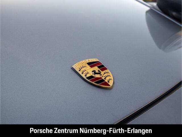 Image 36/46 of Porsche 928 S (1985)