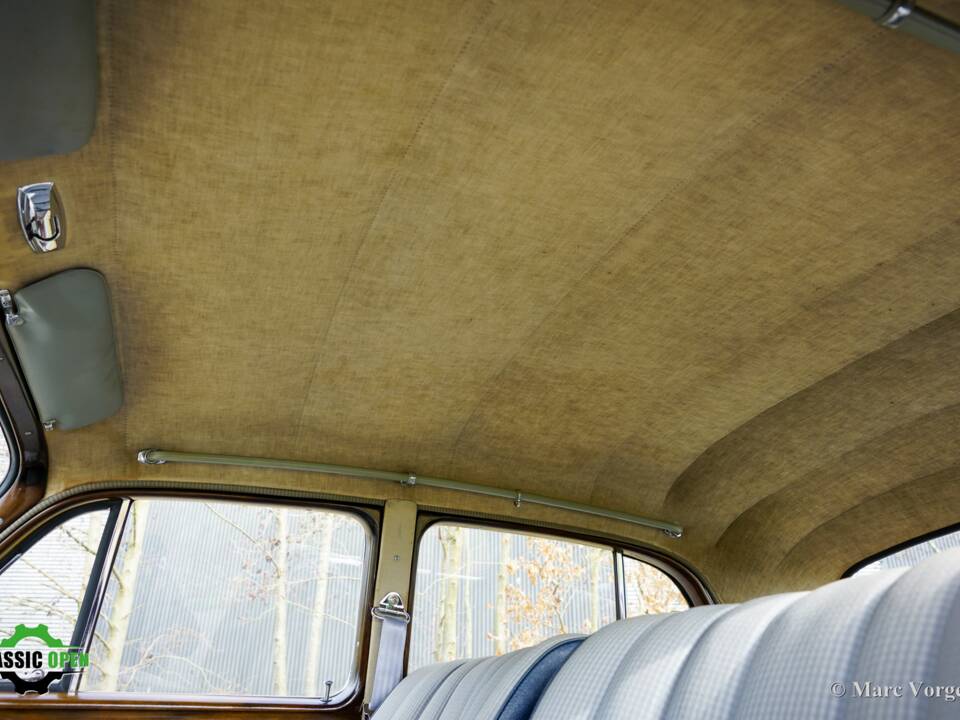 Bild 8/44 von Mercedes-Benz 220 S (1958)