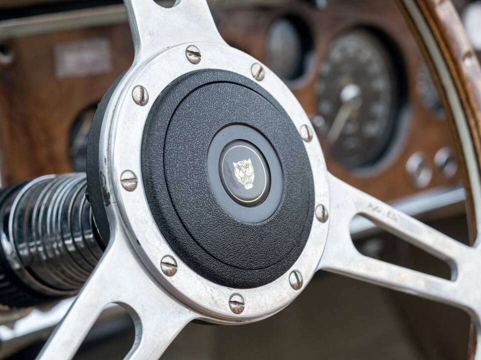 Immagine 21/25 di Jaguar XK 150 3.8 SE DHC (1960)
