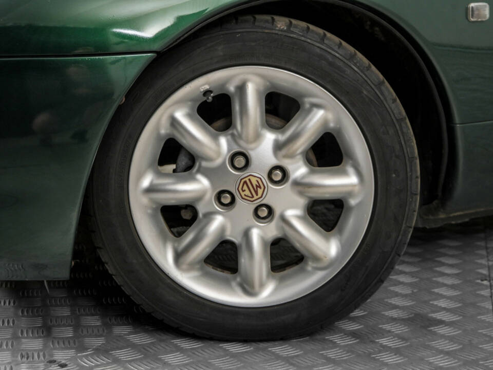 Bild 4/50 von MG F 1.8i (2000)
