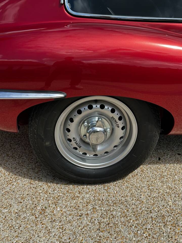 Image 11/30 de Jaguar Type E 3.8 (1962)