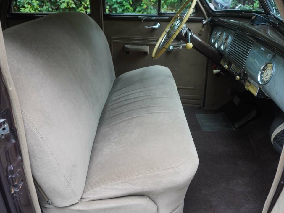 Image 12/20 of Buick 60 Century (1940)