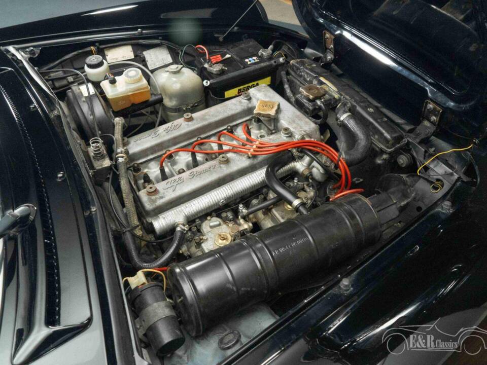 Image 18/19 of Alfa Romeo 1.6 Spider (1986)