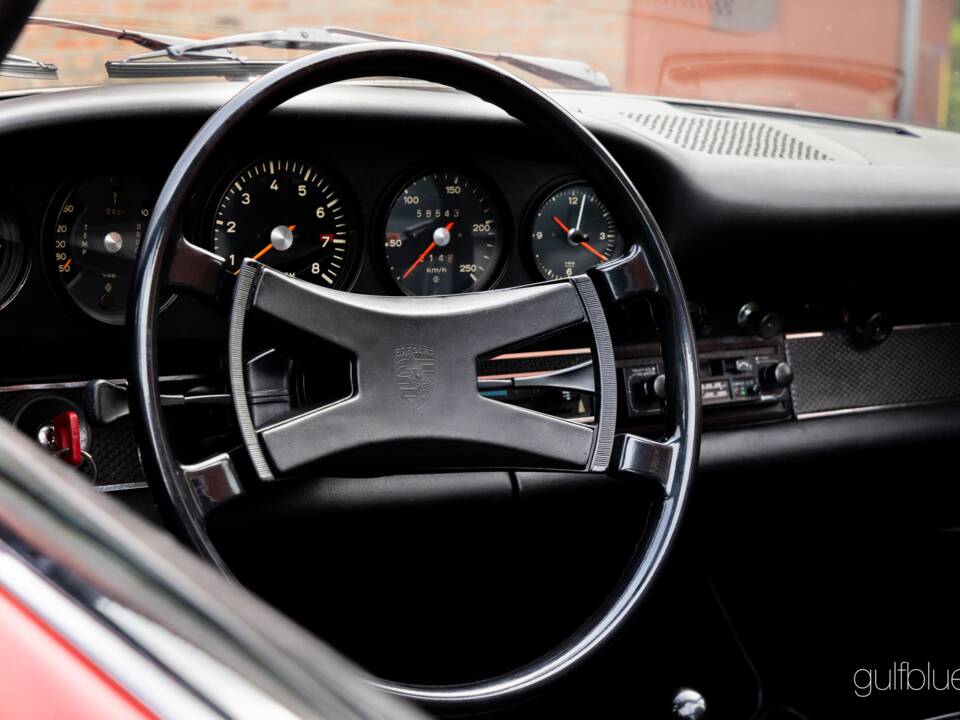 Immagine 39/51 di Porsche 911 2.2 E (1970)