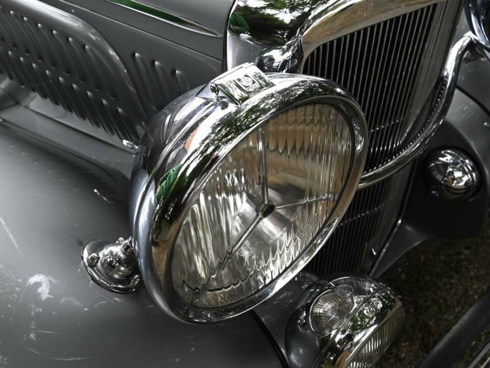 Image 30/50 of Alvis 4.3 Liter Saloon (1940)