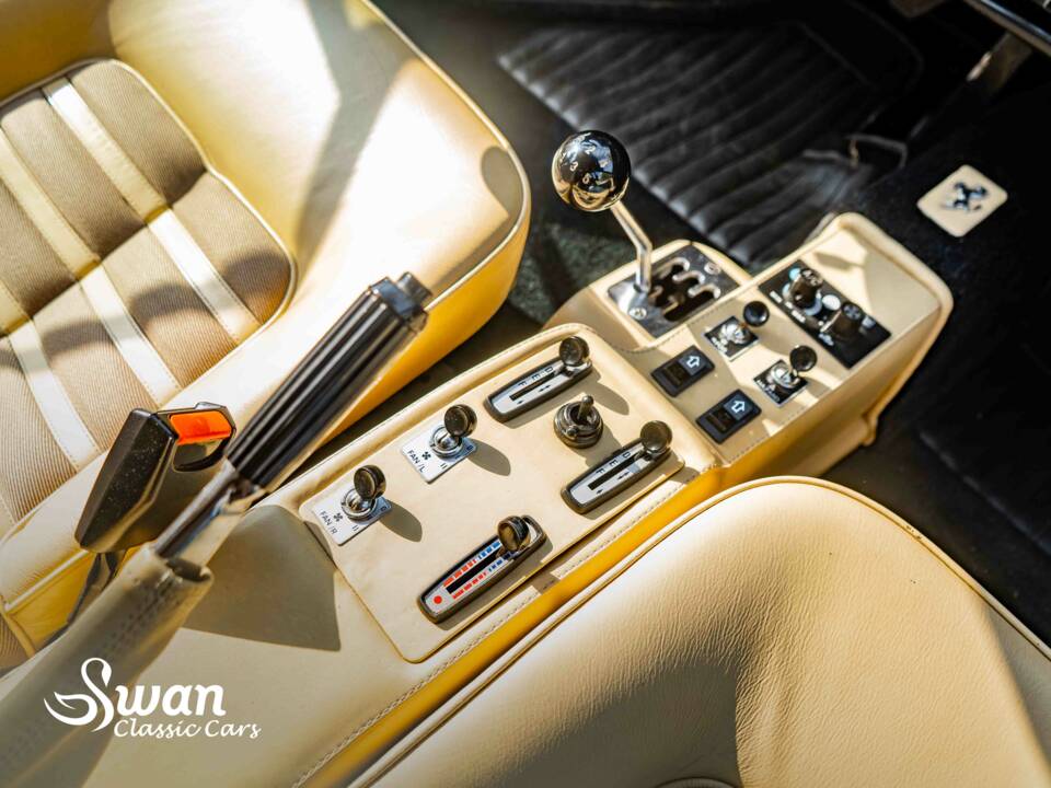Immagine 25/32 di Ferrari 512 BBi (1983)