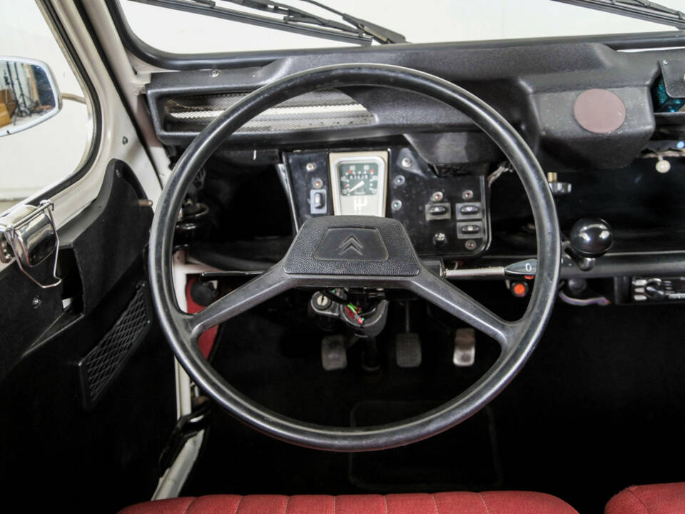 Image 8/50 de Citroën 2 CV 6 (1987)