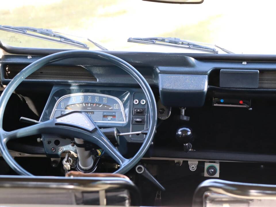 Image 46/52 de Citroën AK 400 (1971)