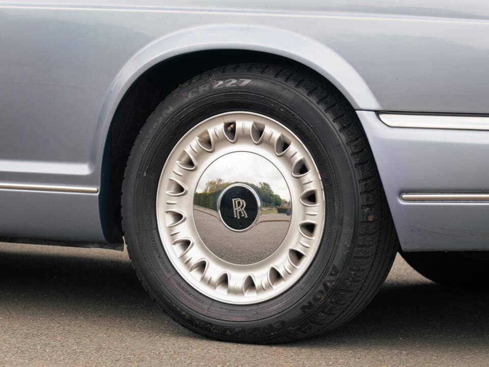 Immagine 17/38 di Rolls-Royce Corniche V (2001)