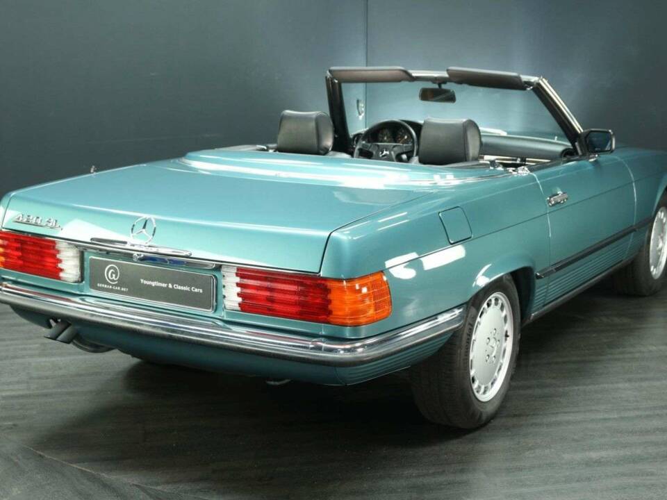 Imagen 2/29 de Mercedes-Benz 420 SL (1986)