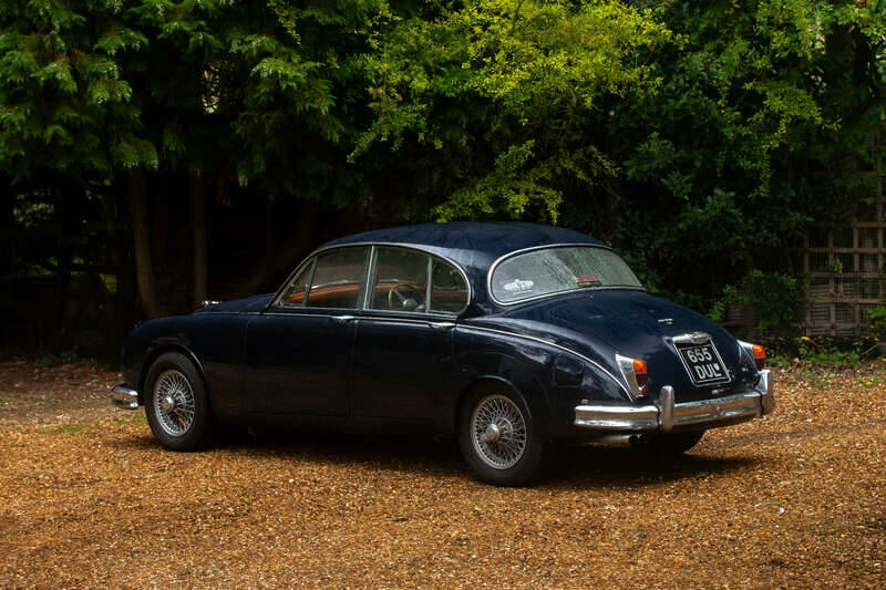 Image 17/50 of Jaguar Mk II 3.8 (1962)