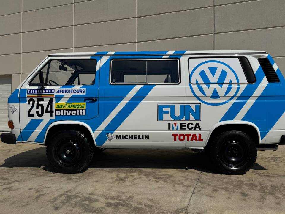 Bild 3/37 von Volkswagen T3 Caravelle 1.9 (1989)