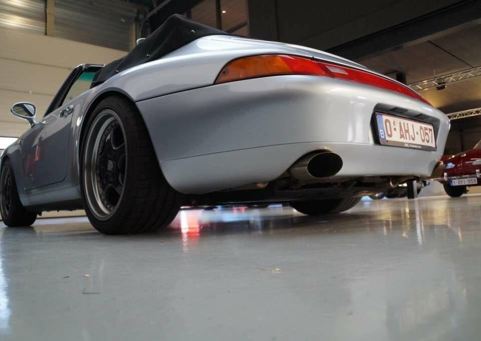 Image 41/50 of Porsche 911 Carrera (1994)