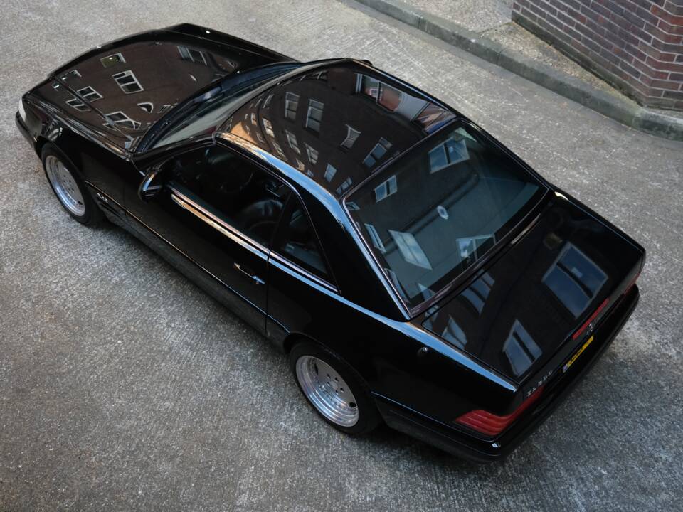 Image 22/100 of Mercedes-Benz SL 600 (1998)