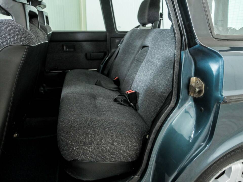 Immagine 40/50 di Volvo 240 GL (1990)