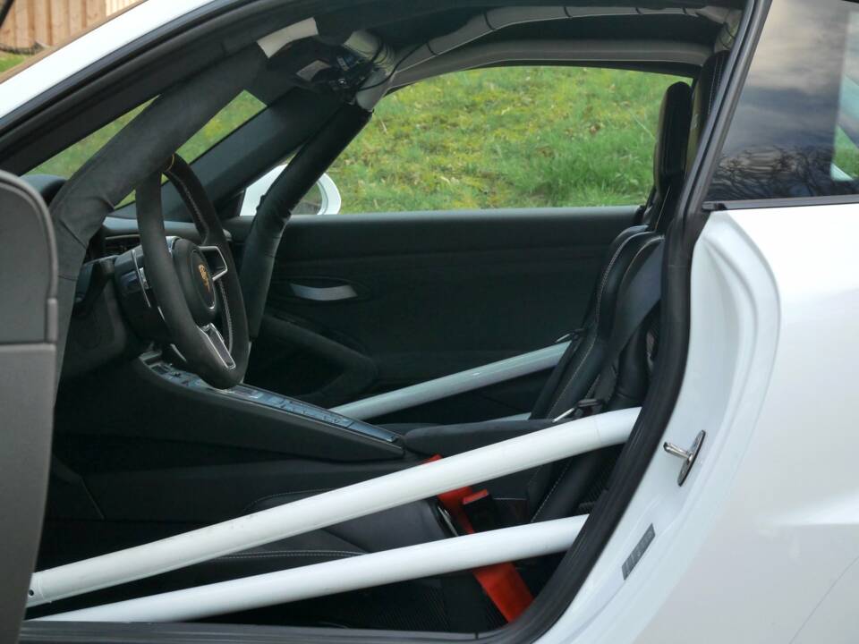 Image 11/29 of Porsche 911 GT3 RS (2015)