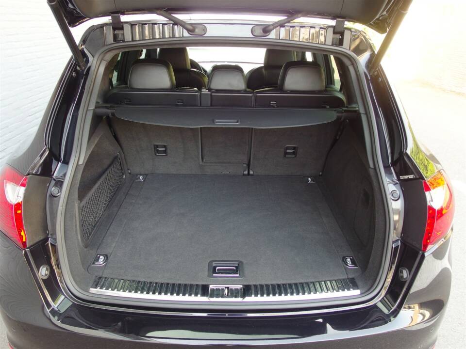 Bild 80/98 von Porsche Cayenne Turbo (2010)