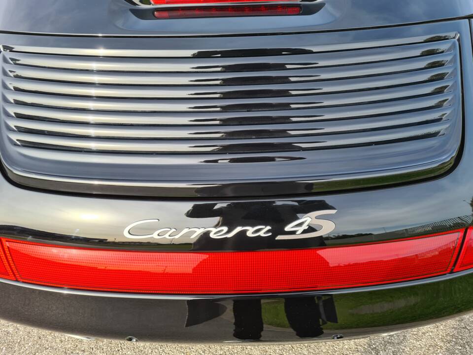 Bild 19/20 von Porsche 911 Carrera 4S (2005)