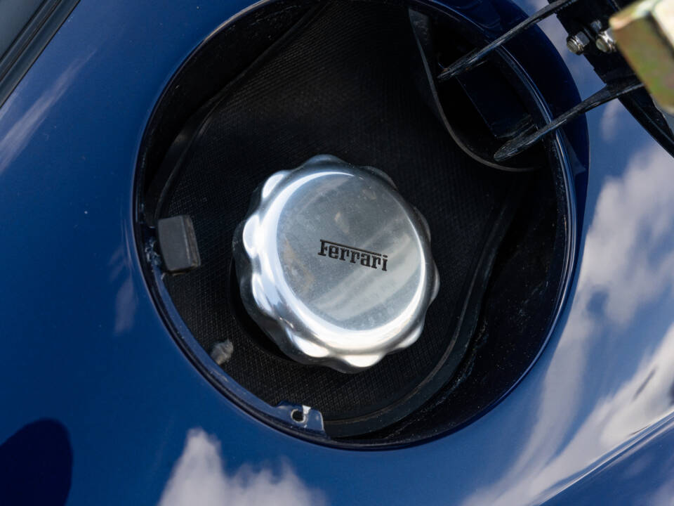 Image 28/97 de Ferrari 456 GTA (1997)
