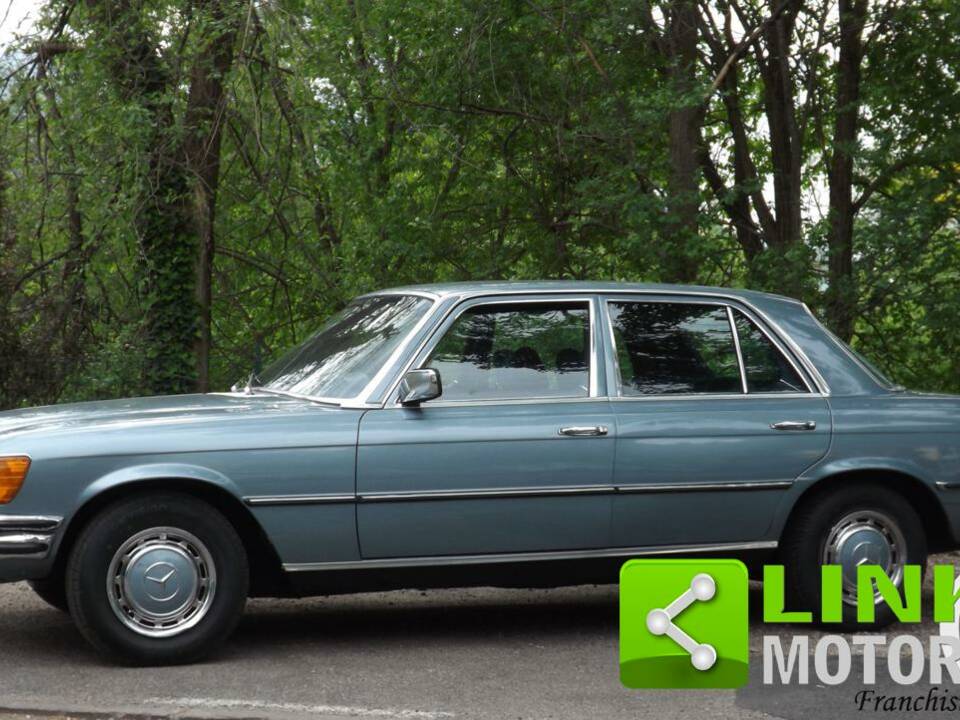 Image 4/10 of Mercedes-Benz 350 SE (1979)