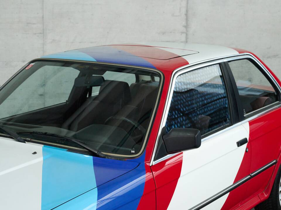 Bild 7/50 von BMW 325i (1986)