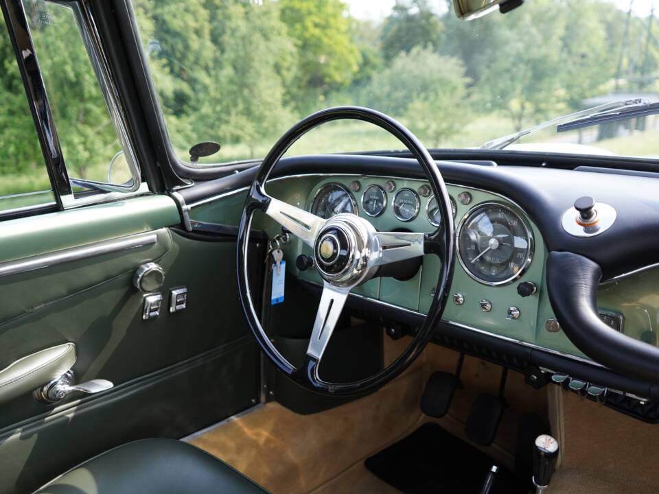 Image 73/75 of Maserati 3500 GT Touring (1961)