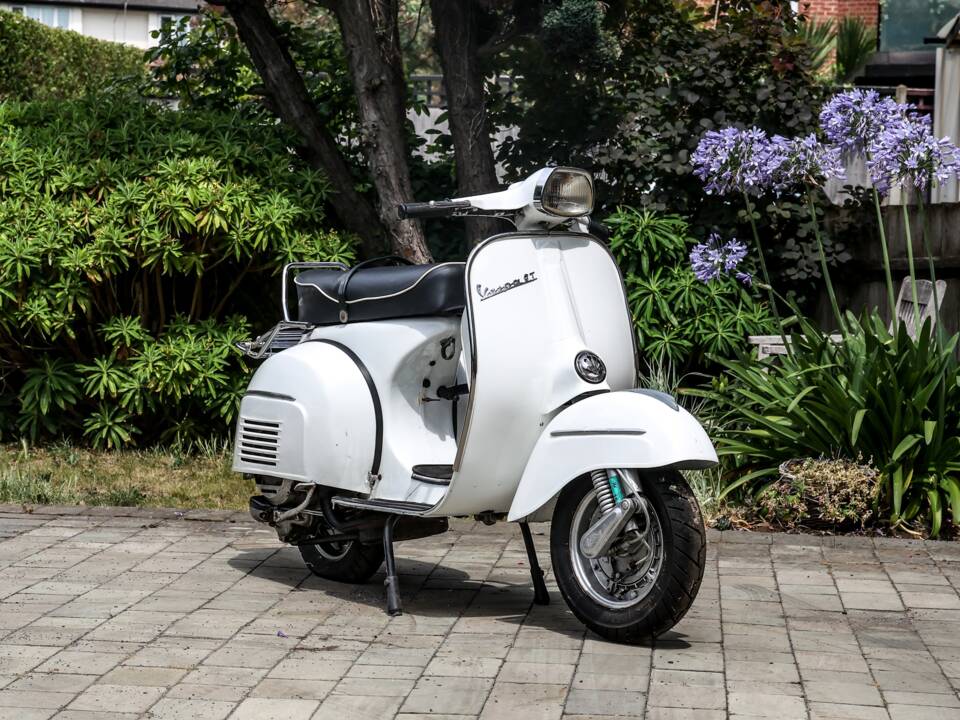 Bild 12/22 von Piaggio Vespa 160 GT Electronic (1972)