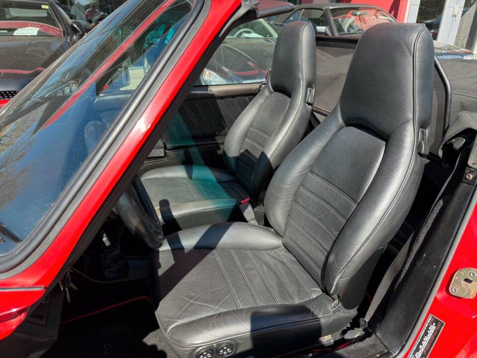 Imagen 12/35 de Porsche 911 Carrera 3.2 (1985)