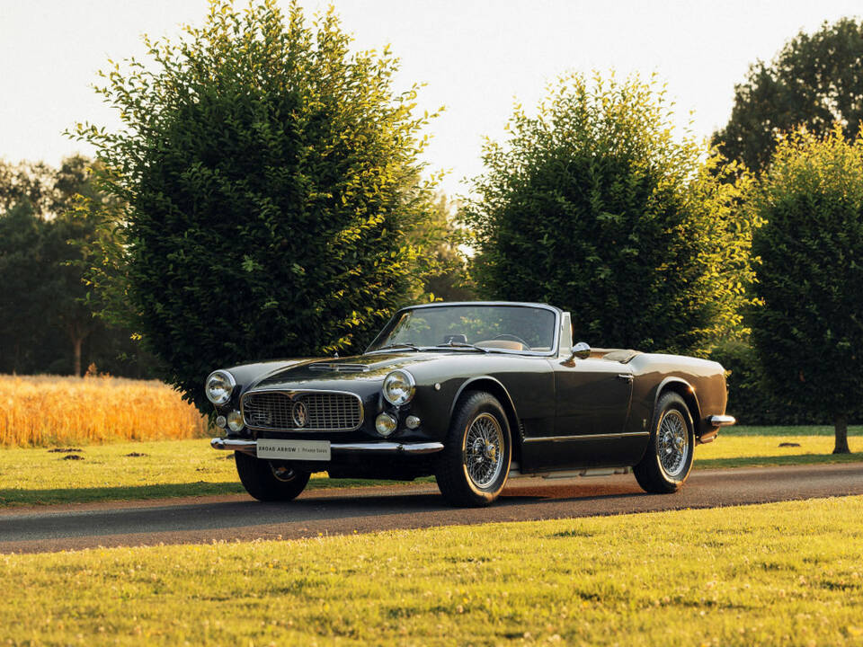 Image 25/94 of Maserati 3500 GT Spyder Vignale (1960)