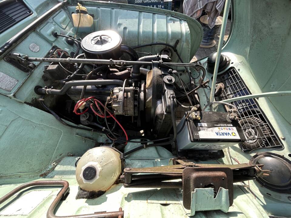 Bild 13/15 von Renault R 4 (1981)