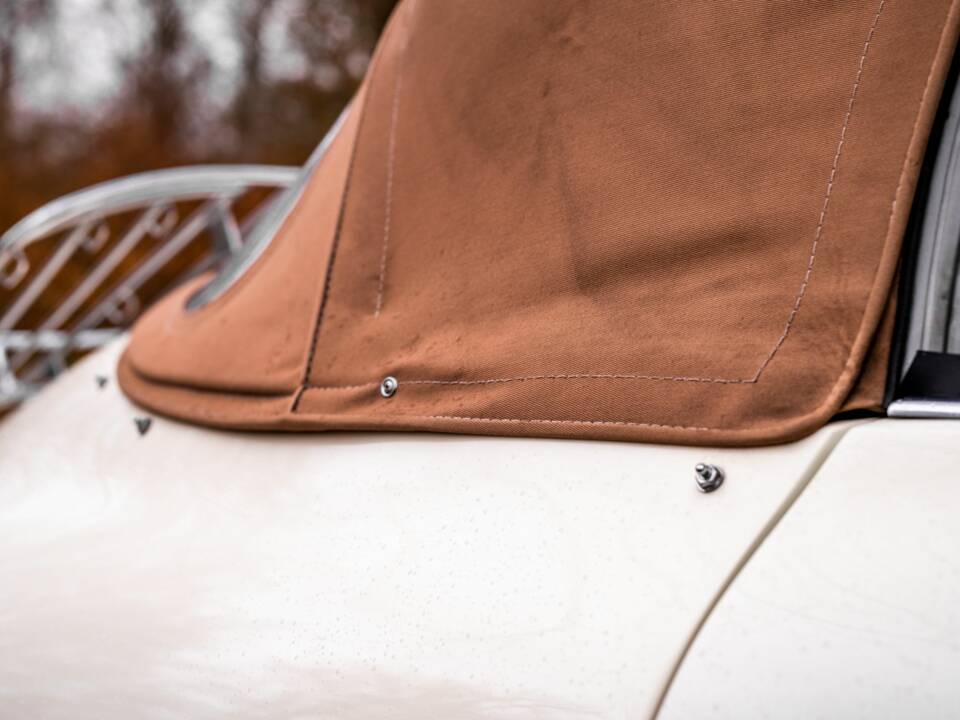 Immagine 23/50 di Porsche 356 C 1600 (1964)