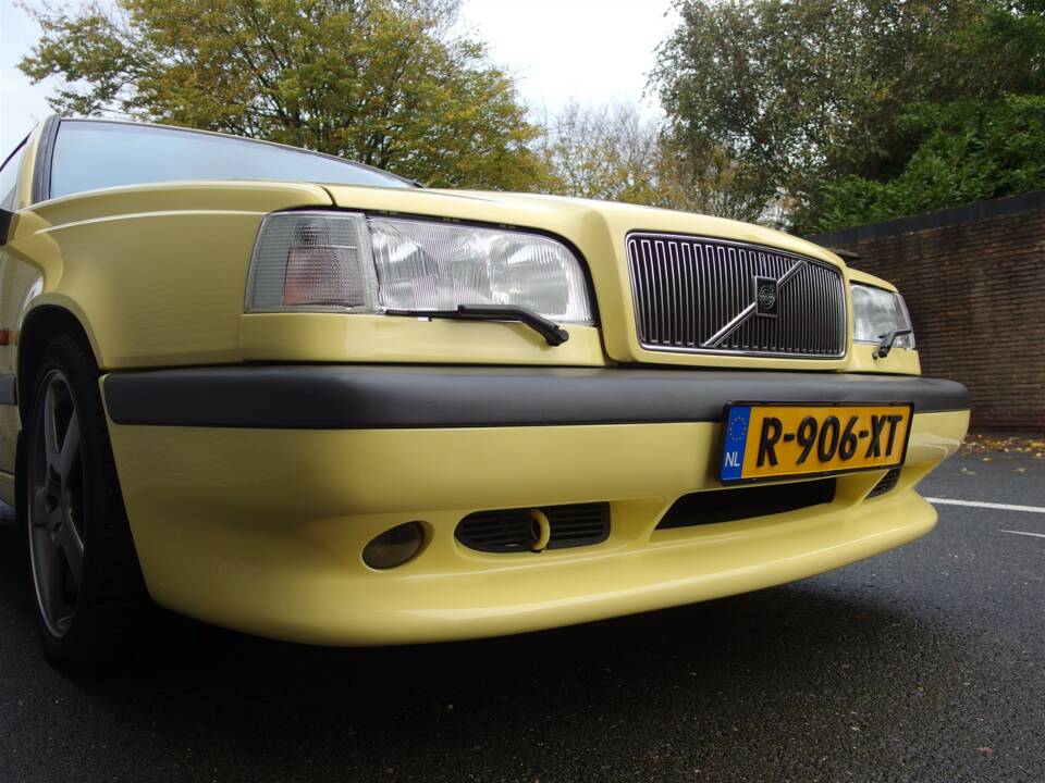 Image 9/50 de Volvo 850 T-5R (1995)