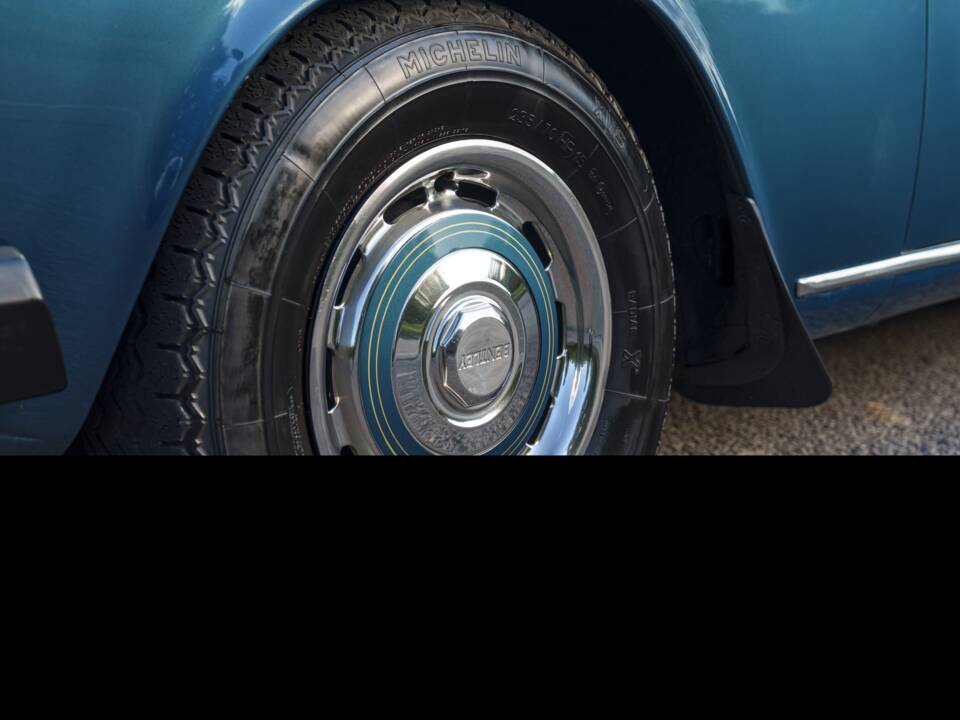 Imagen 8/26 de Bentley T 2 (1979)