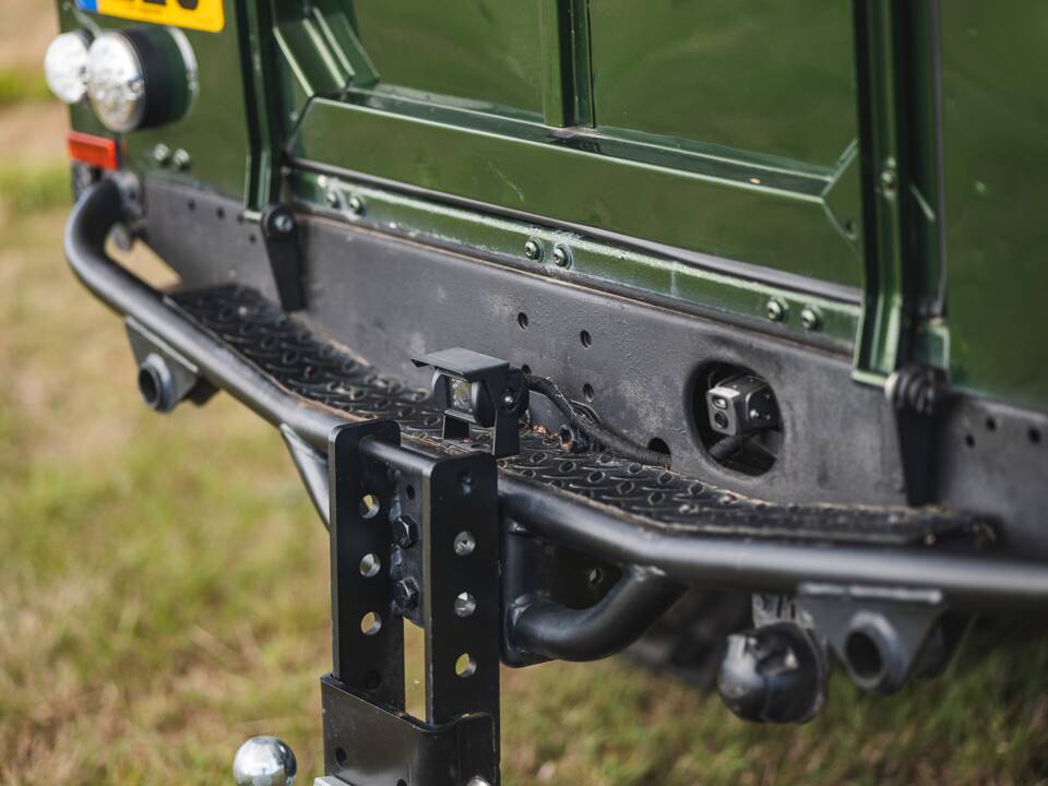 Immagine 47/50 di Land Rover Defender 110 (2005)